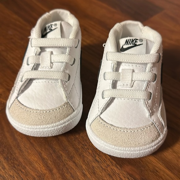 Nike Blazer Crib Shoes - size 1 - Picture 1 of 6